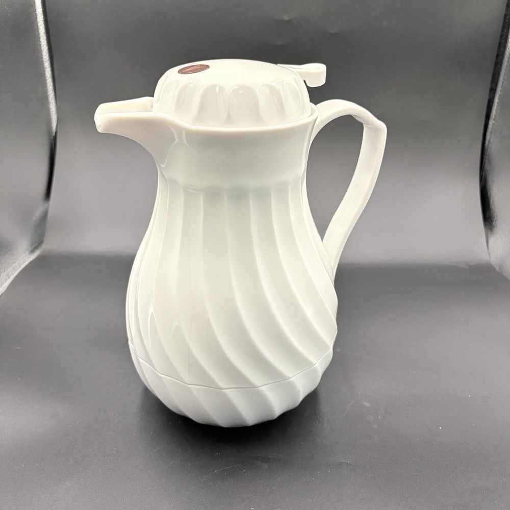 VTG nsulated coffee tea server carafe 40 oz W/ Push Spout White Connoiserve - Picture 2 of 10